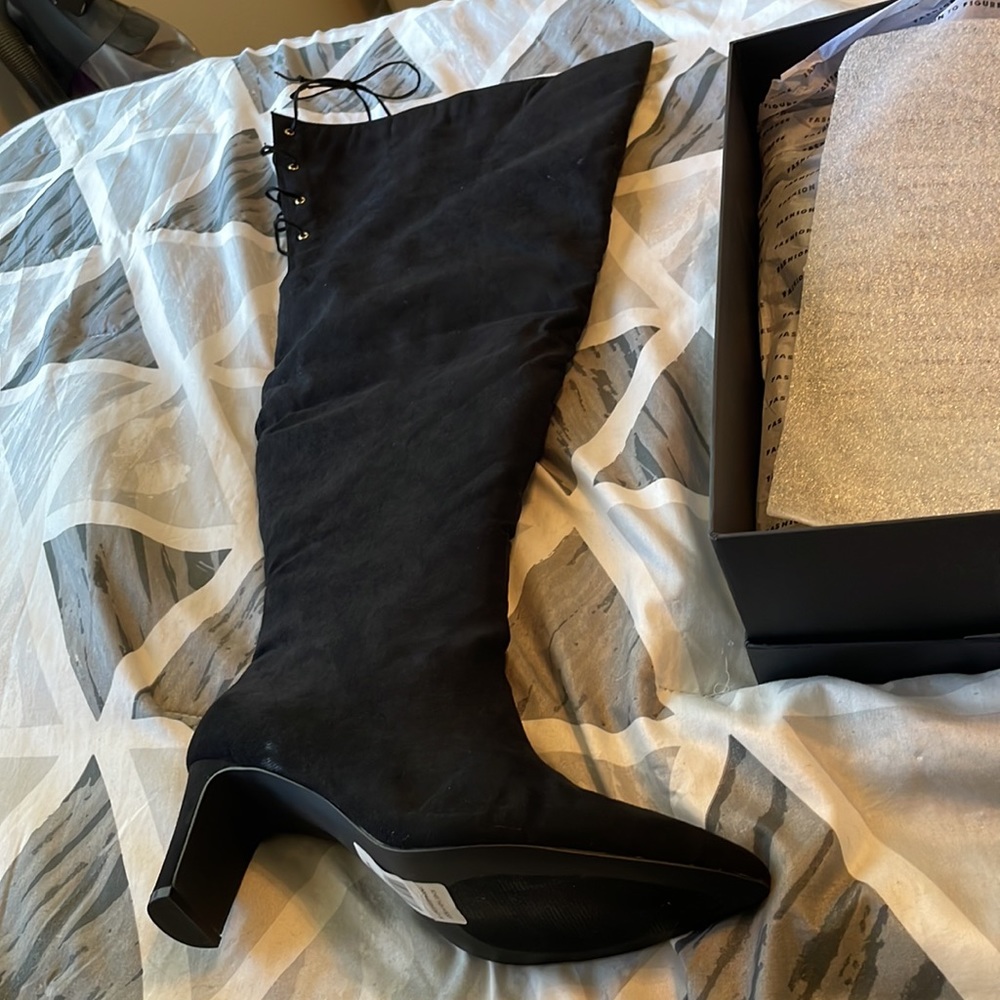 Black thich high plus size boot